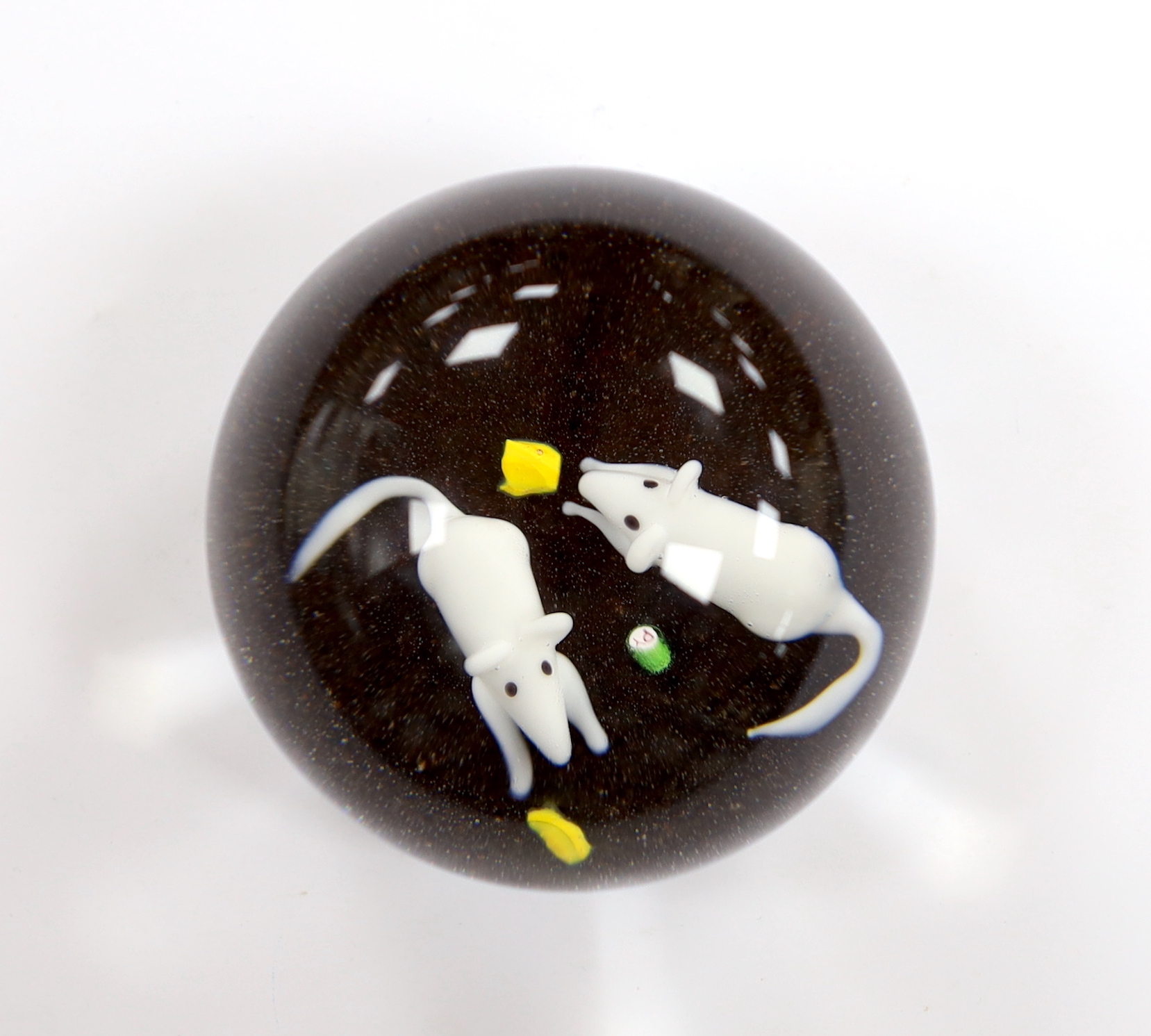 A Paul Ysart ‘mice with cheese’ paperweight, 6.5cm base diameter
